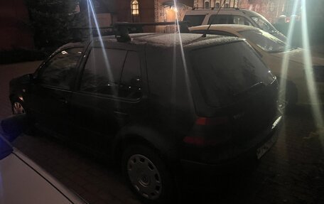 Volkswagen Golf IV, 1998 год, 168 000 рублей, 3 фотография