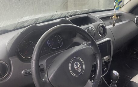 Renault Duster I рестайлинг, 2014 год, 800 000 рублей, 10 фотография