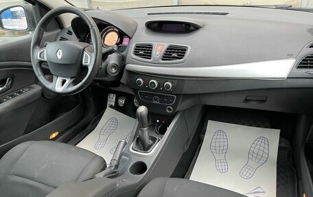 Renault Megane III, 2011 год, 529 000 рублей, 8 фотография