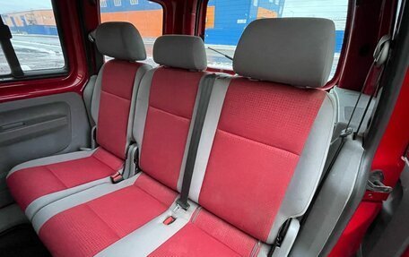 Volkswagen Caddy III рестайлинг, 2009 год, 499 000 рублей, 11 фотография