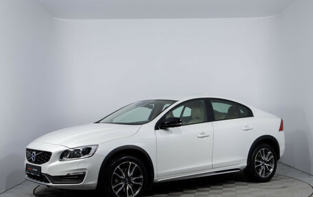 Volvo S60 Cross Country, 2018 год, 2 800 000 рублей, 1 фотография