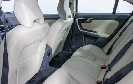 Volvo S60 Cross Country, 2018 год, 2 800 000 рублей, 11 фотография