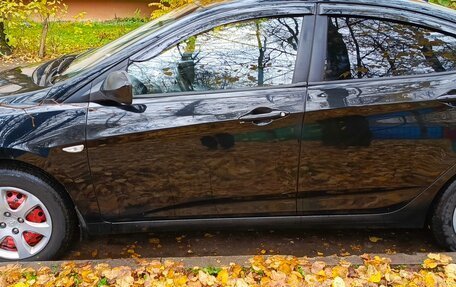 Hyundai Solaris II рестайлинг, 2012 год, 550 000 рублей, 2 фотография