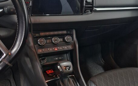 Skoda Karoq I, 2019 год, 2 300 000 рублей, 2 фотография