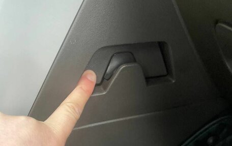 Land Rover Discovery IV, 2018 год, 3 300 000 рублей, 32 фотография