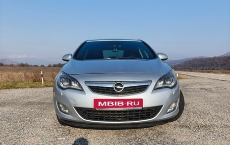 Opel Astra J, 2010 год, 750 000 рублей, 4 фотография