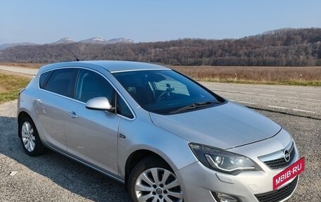 Opel Astra J, 2010 год, 750 000 рублей, 6 фотография
