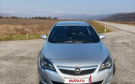 Opel Astra J, 2010 год, 750 000 рублей, 7 фотография