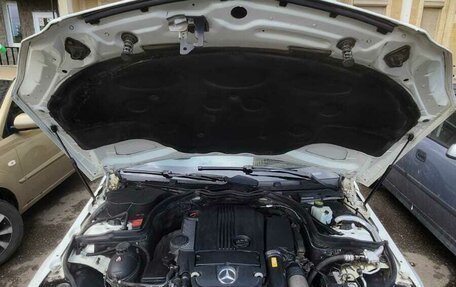 Mercedes-Benz C-Класс, 2011 год, 1 200 000 рублей, 9 фотография