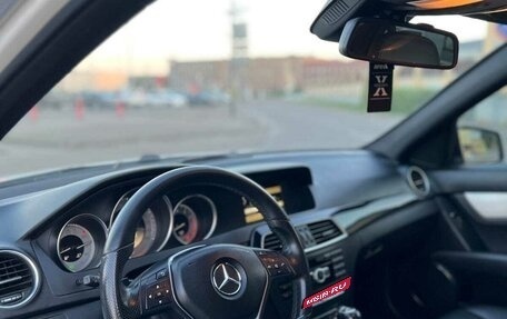 Mercedes-Benz C-Класс, 2011 год, 1 200 000 рублей, 4 фотография