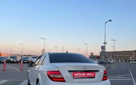 Mercedes-Benz C-Класс, 2011 год, 1 200 000 рублей, 3 фотография