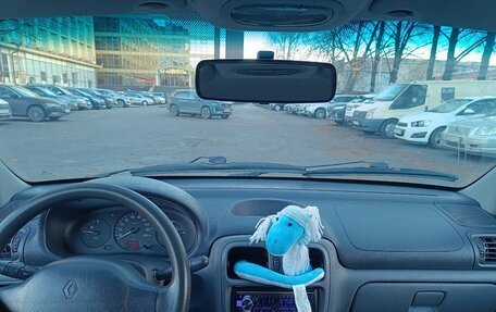 Renault Clio III, 2001 год, 150 000 рублей, 11 фотография