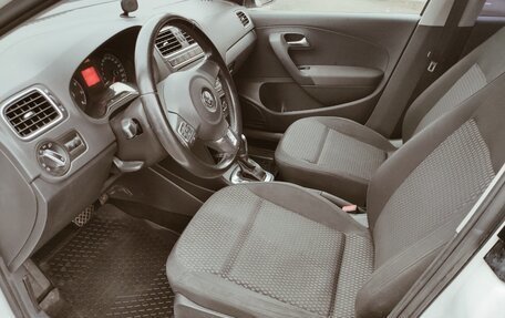 Volkswagen Polo VI (EU Market), 2012 год, 810 000 рублей, 7 фотография