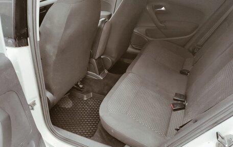 Volkswagen Polo VI (EU Market), 2012 год, 810 000 рублей, 10 фотография