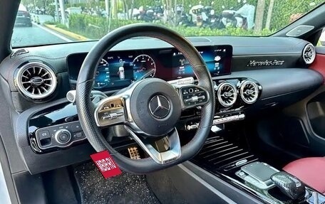 Mercedes-Benz CLA, 2022 год, 2 654 000 рублей, 11 фотография