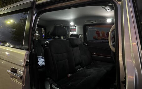 Honda Elysion I, 2006 год, 1 400 000 рублей, 6 фотография