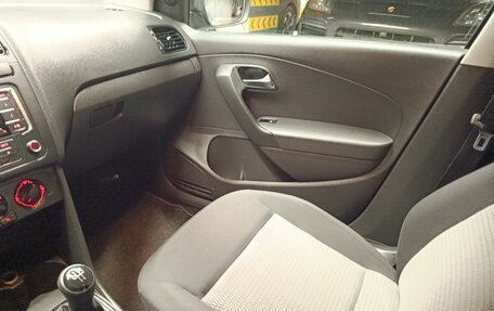 Volkswagen Polo VI (EU Market), 2013 год, 599 000 рублей, 13 фотография