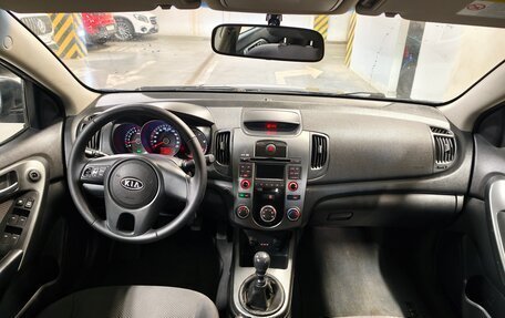 KIA Cerato III, 2010 год, 695 000 рублей, 24 фотография