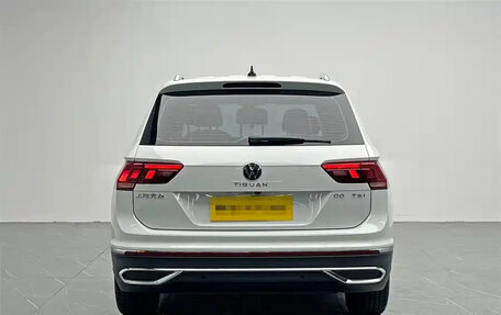 Volkswagen Tiguan II, 2024 год, 2 810 013 рублей, 6 фотография