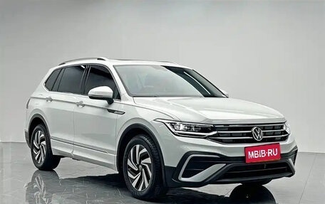 Volkswagen Tiguan II, 2024 год, 2 810 013 рублей, 1 фотография