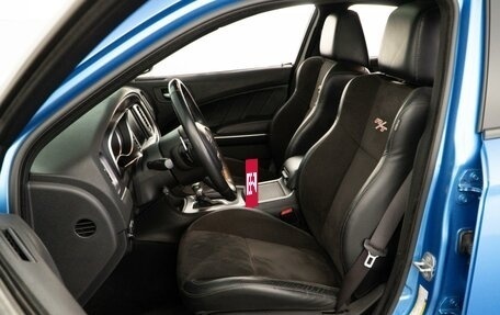 Dodge Charger, 2015 год, 3 698 956 рублей, 11 фотография