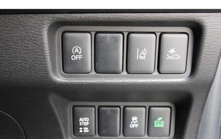 Mitsubishi Delica D:5 I, 2022 год, 2 950 000 рублей, 19 фотография