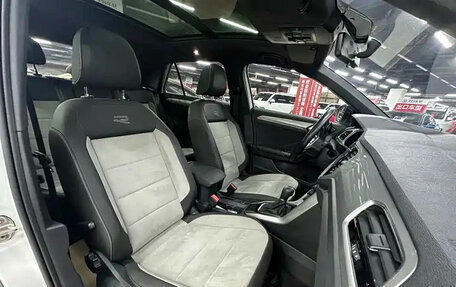 Volkswagen T-Roc I, 2021 год, 1 190 222 рублей, 18 фотография