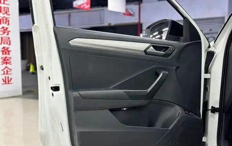 Volkswagen T-Roc I, 2021 год, 1 190 222 рублей, 22 фотография