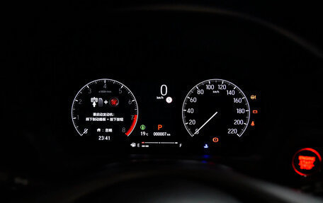 Honda Vezel, 2025 год, 2 000 000 рублей, 12 фотография