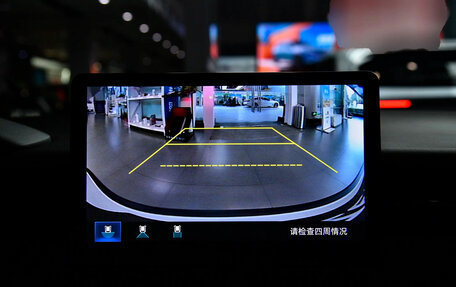 Honda Vezel, 2025 год, 2 000 000 рублей, 13 фотография