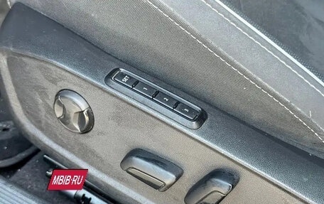 Volkswagen Golf VIII, 2022 год, 1 350 000 рублей, 7 фотография