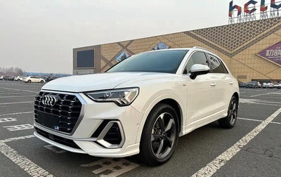 Audi Q3, 2022 год, 2 100 000 рублей, 1 фотография