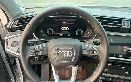 Audi Q3, 2022 год, 2 100 000 рублей, 14 фотография