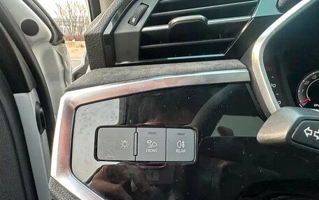 Audi Q3, 2022 год, 2 100 000 рублей, 13 фотография