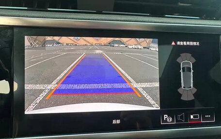 Audi Q3, 2022 год, 2 100 000 рублей, 16 фотография