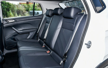 Volkswagen Tharu, 2025 год, 2 020 000 рублей, 12 фотография