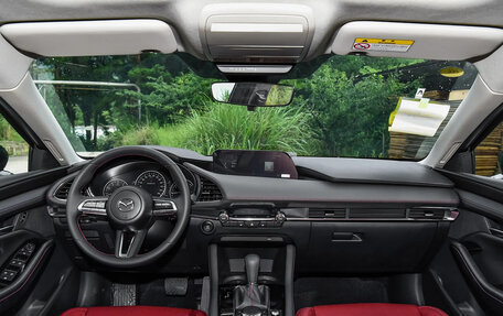 Mazda 3, 2025 год, 2 265 000 рублей, 9 фотография