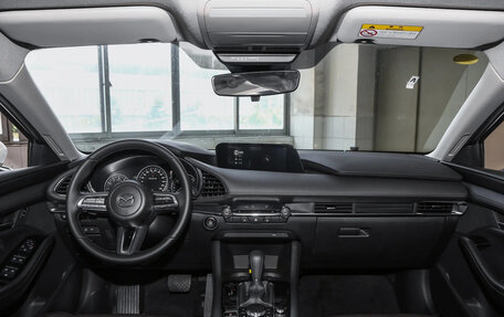 Mazda 3, 2025 год, 2 315 000 рублей, 10 фотография