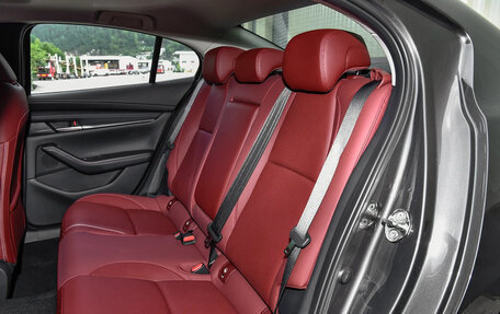 Mazda 3, 2025 год, 2 265 000 рублей, 16 фотография