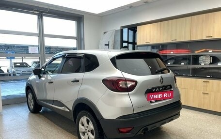 Renault Kaptur I рестайлинг, 2019 год, 1 120 000 рублей, 7 фотография