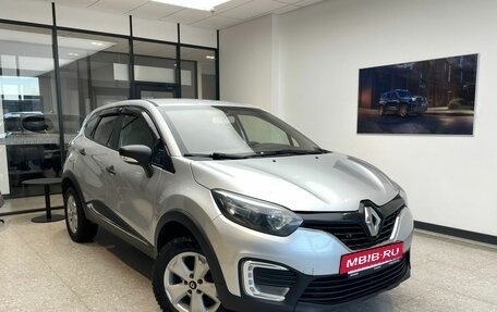 Renault Kaptur I рестайлинг, 2019 год, 1 120 000 рублей, 4 фотография