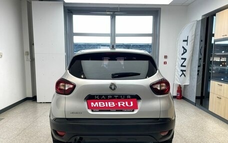 Renault Kaptur I рестайлинг, 2019 год, 1 120 000 рублей, 6 фотография