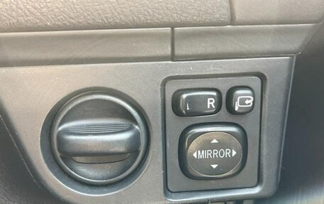 Toyota Corolla, 2018 год, 932 000 рублей, 16 фотография