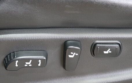 Nissan Patrol, 2013 год, 3 129 000 рублей, 13 фотография