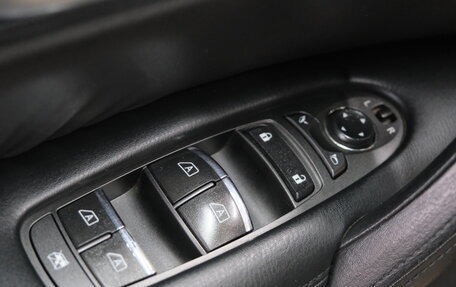 Nissan Patrol, 2013 год, 3 129 000 рублей, 10 фотография