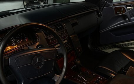 Mercedes-Benz E-Класс, 1997 год, 830 000 рублей, 20 фотография