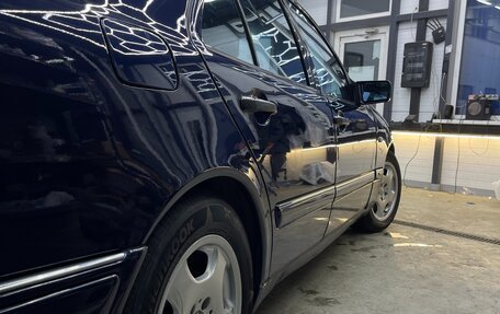 Mercedes-Benz E-Класс, 1997 год, 830 000 рублей, 36 фотография