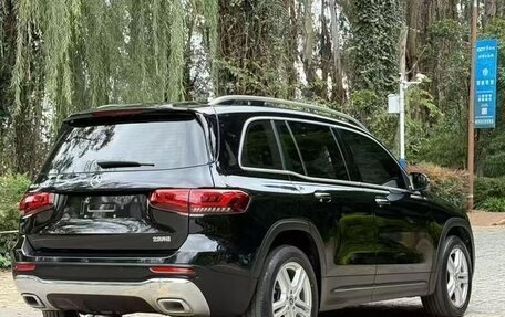 Mercedes-Benz GLB, 2022 год, 2 400 300 рублей, 4 фотография