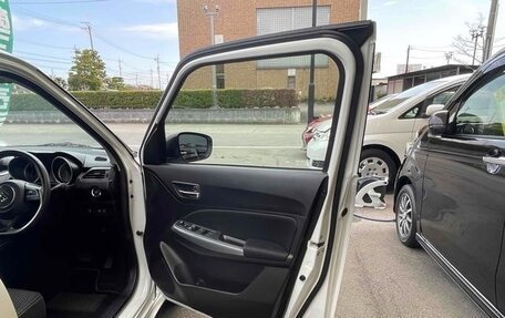 Suzuki Swift V, 2022 год, 1 200 111 рублей, 28 фотография