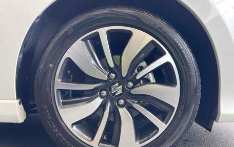 Suzuki Swift V, 2022 год, 1 200 111 рублей, 36 фотография